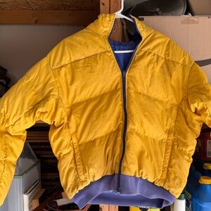 Vibrant Vintage Reversible blue/ Yellow Men's Puffer Jacket
